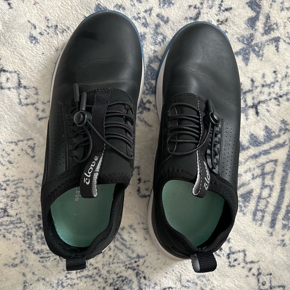 Clove shoes Size 8